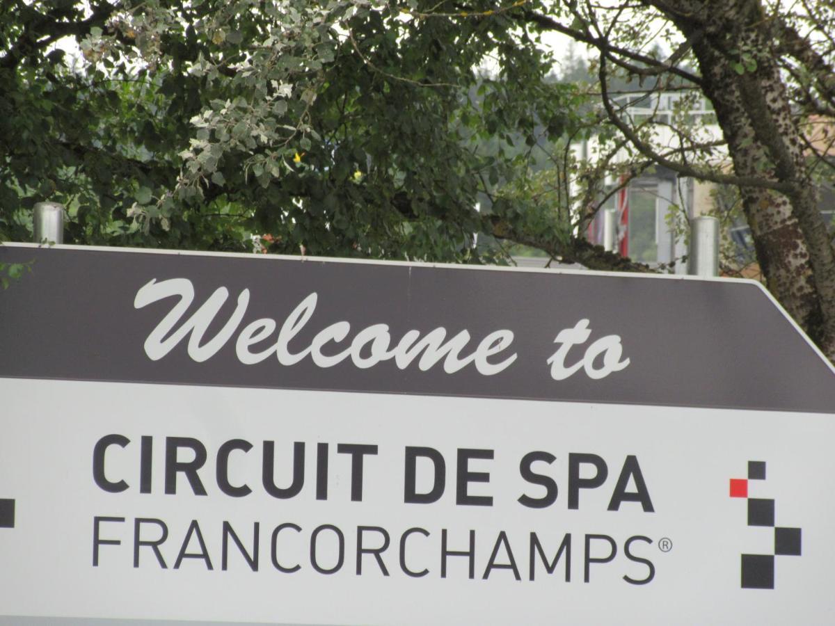 Gite Du Circuit Stavelot Exteriör bild